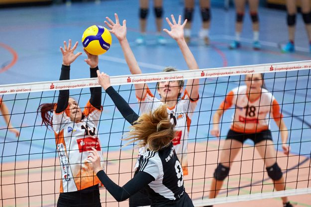 2019-10-05 15.49.13-20191005-7496